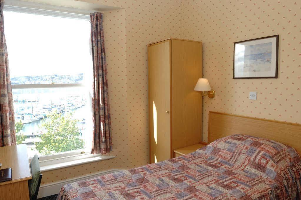 Regina Hotel Торки Экстерьер фото